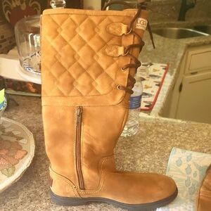 UGG Women's Brown Quilted Winter Boots